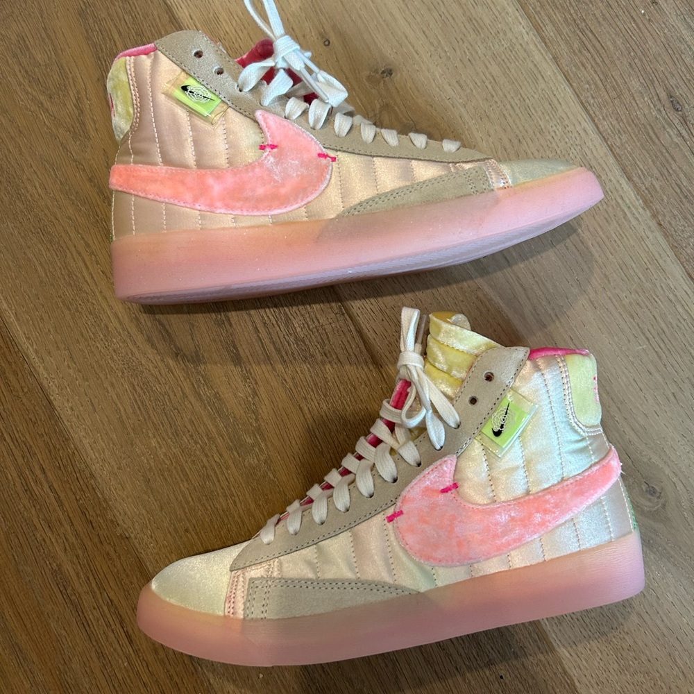 Nike satin and velvet zip-up high tops size 7 1/2